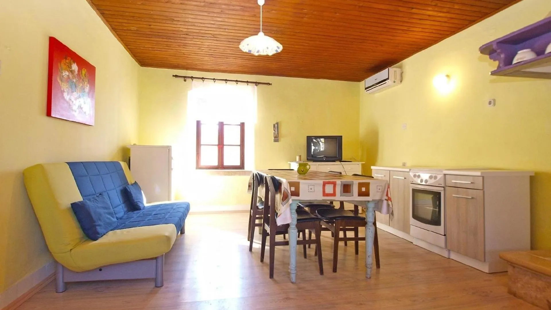 Ferienhaus Fuer 6 Personen Ca 75 Qm In Rakalj, Istrien Bucht Von Rasa